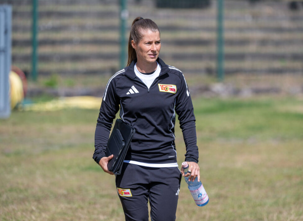 Union Berlin verurteilt Social-Media-Hetze gegen Trainerin Eta