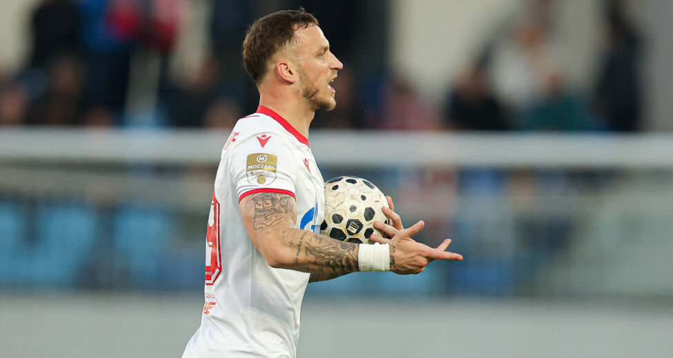 Arnautovic Roter Stern
