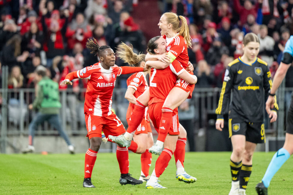 Der FC Bayern München hat erstmals seit fünf Jahren den Einzug ins Halbfinale der Frauen-Fußball-Champions-League gescha