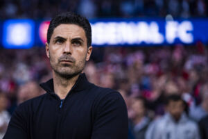 Mikel Arteta schüttelte auch lange nach Abpfiff noch fassungslos den Kopf