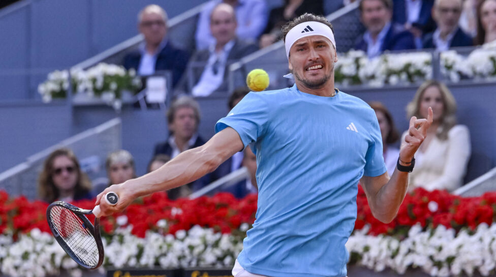 Furios gegen Cobolli: Zverev im Halbfinale von Madrid