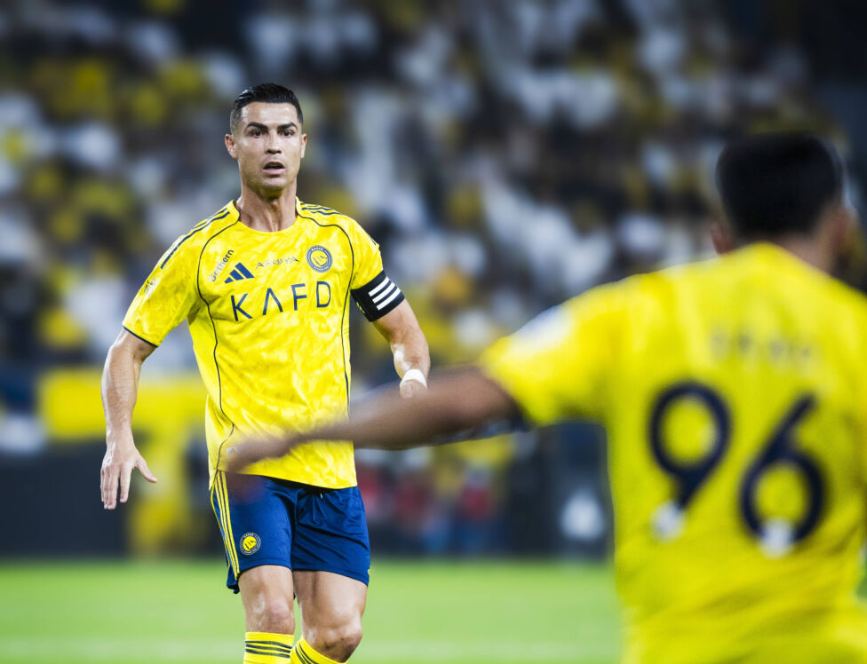 Cristiano Ronaldo saß entgeistert auf der Bank und schüttelte fassungslos den Kopf: Der Superstar muss wegen eines kurio