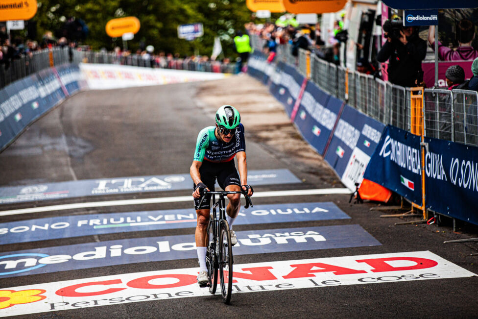 Felix Gall ist auf dem Weg zu seiner ersten Podestplatzierung im Gesamtklassement bei einer großen Rad-Rundfahrt gut unt