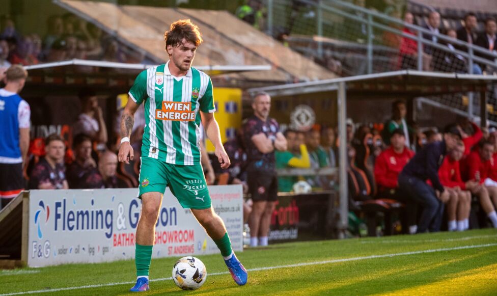 Beim SK Rapid gibt es Personalnews: Dominik Weixelbraun wechselt leihweise innerhalb der ADMIRAL Bundesliga