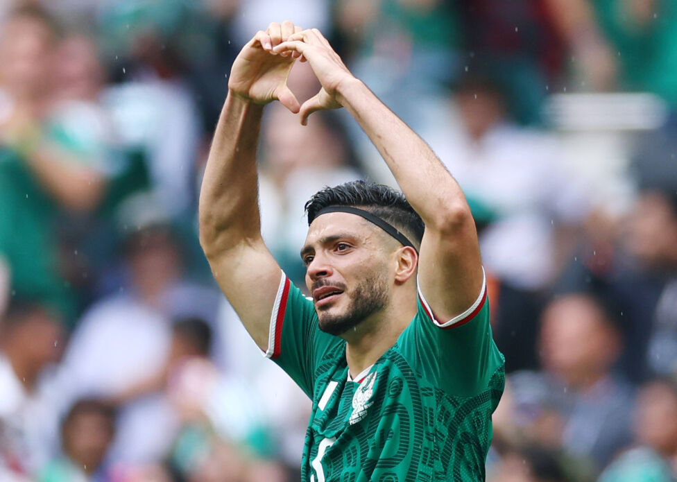 Mexiko-Stürmer Jimenez: Nach Schädelbruch zum WM-Helden