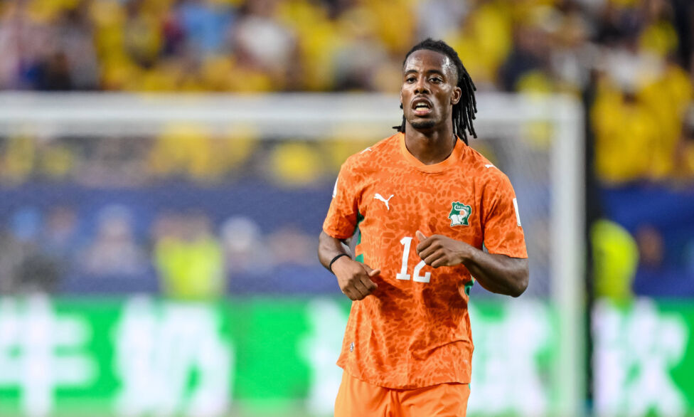 Dem ivorischen Fußball-Nationalspieler Elye Wahi ist vor dem WM-Spiel gegen Deutschland am Samstag die Einreise nach Kan