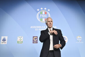 Der Sportfunktionär Giovanni Malagò ist am Montag in Rom zum neuen Präsidenten des italienischen Fußballverbands (FIGC) 