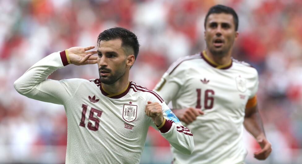 Spanien hat sich wie erwartet den Gruppe-H-Sieg bei der Fußball-Weltmeisterschaft in den USA, Mexiko und Kanada gesicher