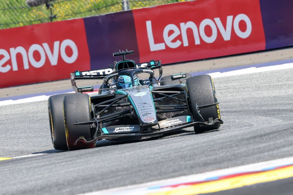 Russell feiert Start-Ziel-Sieg in Spielberg