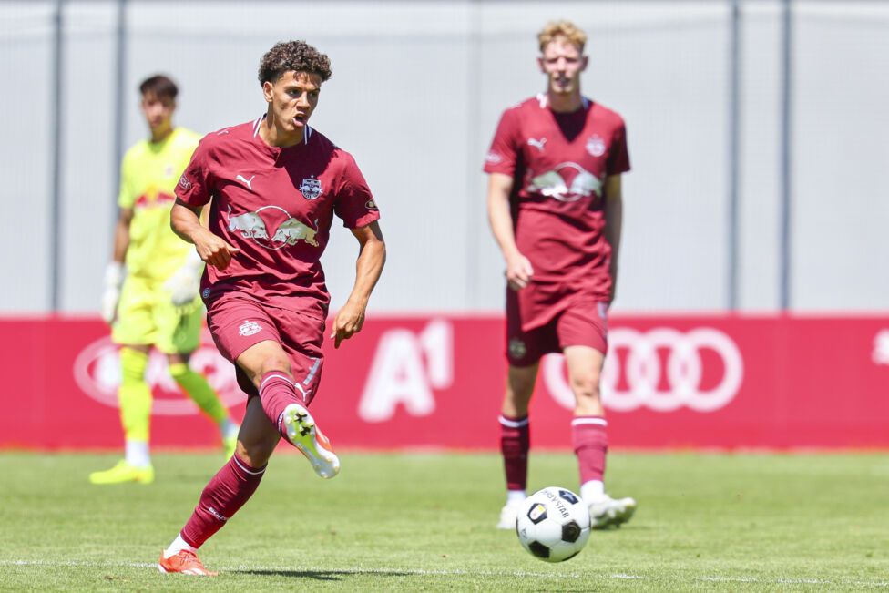 Clement Bischoff (Bild) von Red Bull Salzburg wechselt leihweise zu NEC Nijmegen in die Niederlande
