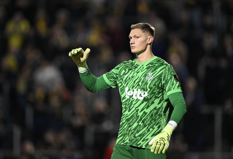 Der ehemalige Sturm-Tormann Kjell Scherpen setzt seine Karriere in der Premier League fort.