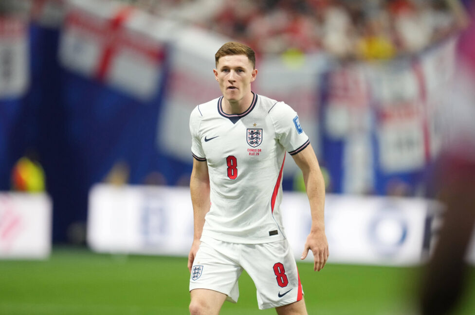 Für umgerechnet 135 Millionen Euro ist Elliot Anderson zu Manchester City gewechselt