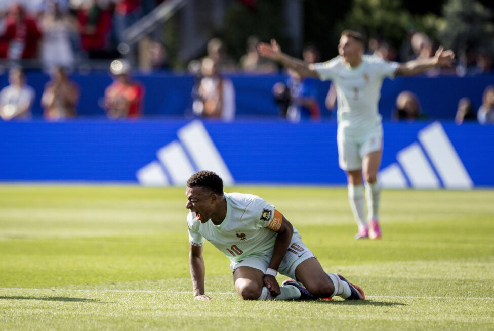 Den Elfmeter verschossen, den Sieg vergoldet und den Knöchel verletzt? Kylian Mbappé gibt nach dem Marokko-Match Entwarn