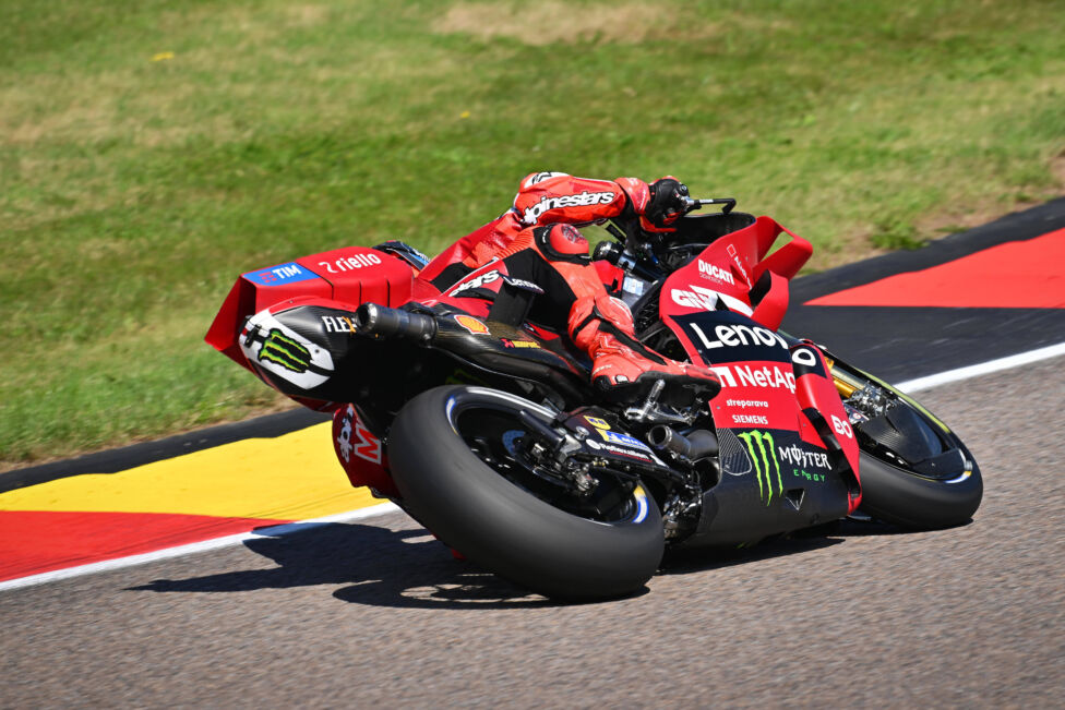 Weltmeister Marc Márquez hat seine Überlegenheit auf dem Sachsenring auch im Qualifying zum Großen Preis von Deutschland