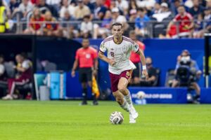 Mittelfeldspieler Fabian Ruiz hat beim Sieg von Spanien gegen Frankreich im Halbfinale der Fußball-WM eine beeindruckend