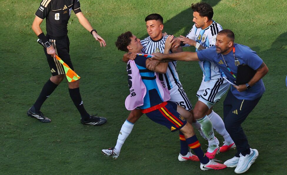 Argentinien Paredes