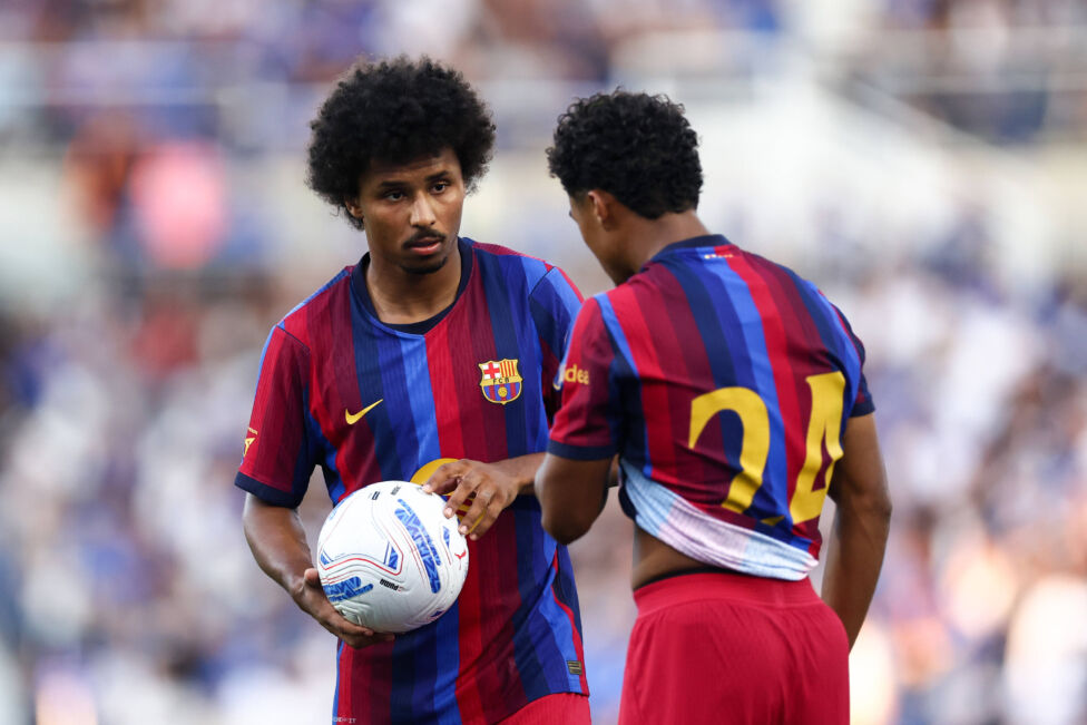 Karim Adeyemi hat zum Auftakt der Saisonvorbereitung des FC Barcelona sein Debüt für den spanischen Meister gegeben.