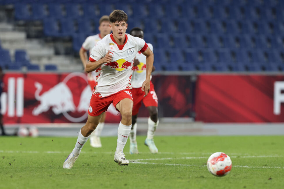 Zeteny Jano verlässt Red Bull Salzburg und wechselt zum deutschen Drittligisten SSV Jahn Regensburg. Das gaben die "Bull