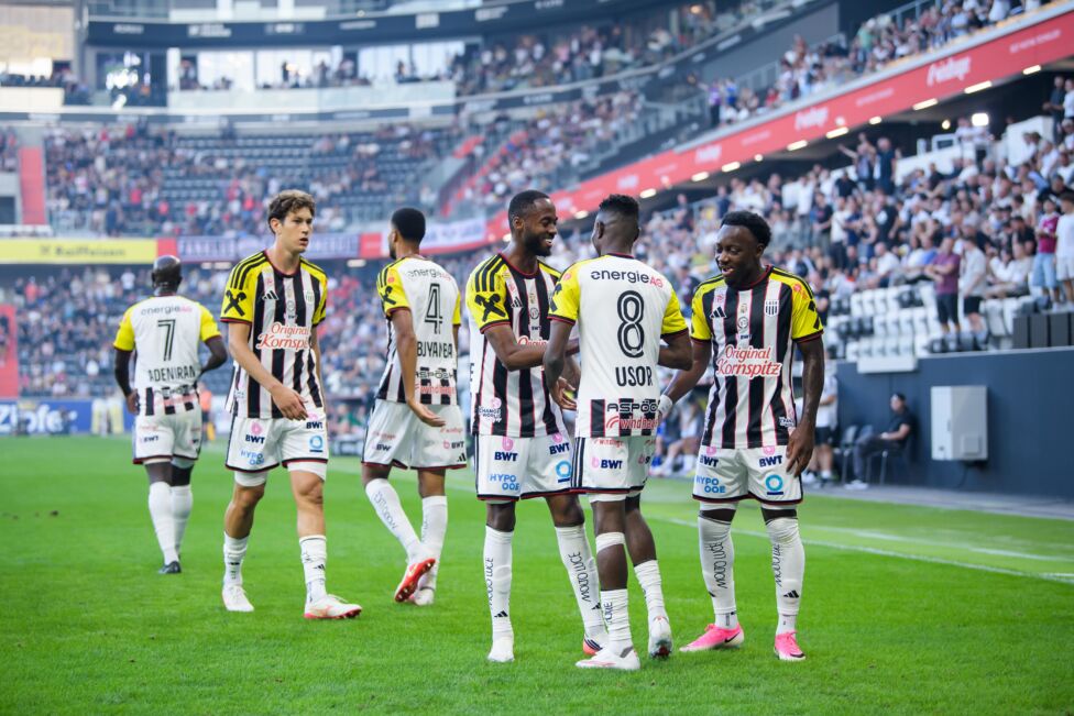 Der LASK hat seinen erfolgreichen Saisonstart fortgesetzt. Der Doublesieger siegte im OÖ-Derby gegen die SV Ried verdien