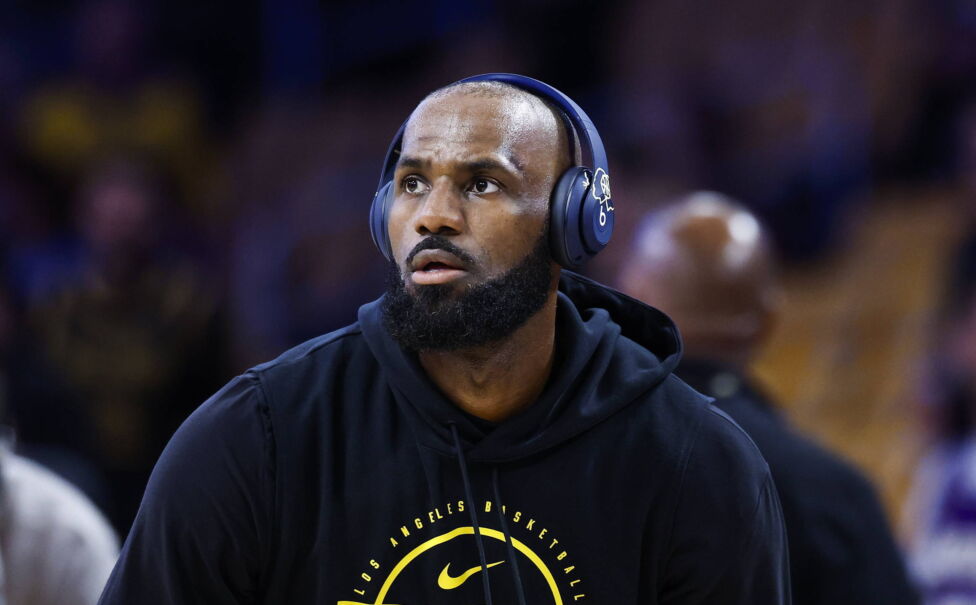 Nach seinem spektakulären Wechsel zu den Philadelphia 76ers darf LeBron James (Bild) am ersten Spieltag der neuen NBA-Sa
