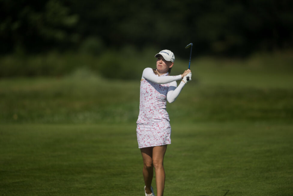 Golf-Proette Emma Spitz hat am Sonntag in Großbritannien auf der Ladies European Tour (LET) einen Top-Ten-Platz erreicht