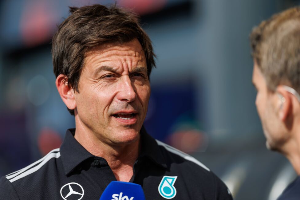 "Werden uns wehren": Mercedes-Teamchef Wolff kündigt harten Titelkampf an