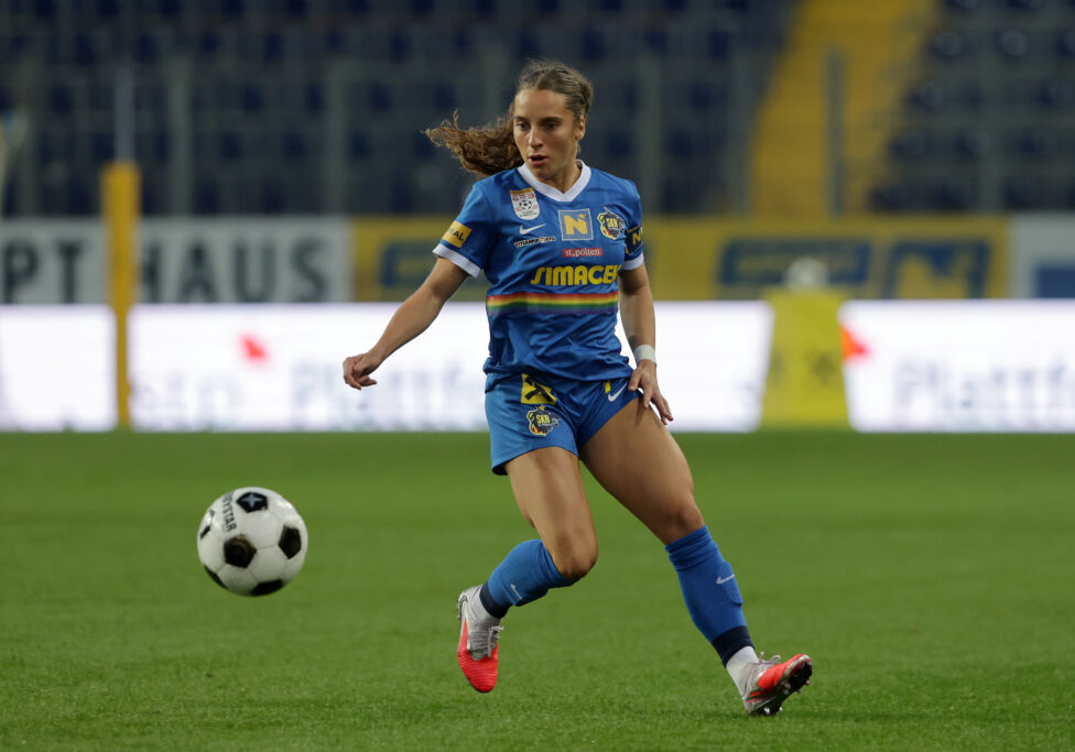 Die Fußballerinnen des SKN St. Pölten stemmen sich am Mittwoch (19.00 Uhr) in Schweden gegen das Aus im Women's Europa C