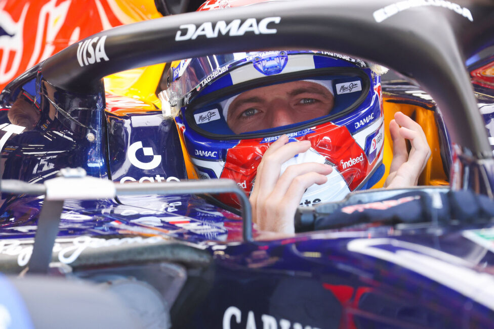 Max Verstappen hat im zweiten Freien Training deutliche Kritik am Red Bull RB22 geäußert. Der F1-Superstar beklagte fehl