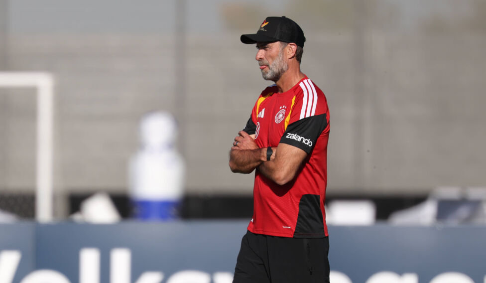 Jürgen Klopp hat einen Stolperstart als deutscher Fußball-Bundestrainer hingelegt
