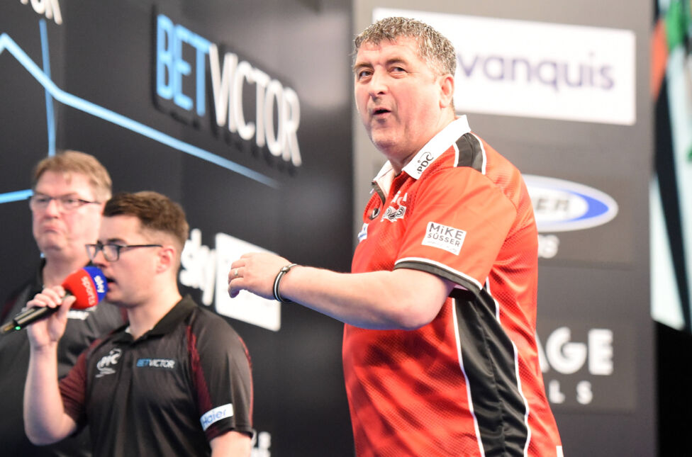 Österreichs Darts-Ass Mensur Suljovic hat beim European-Tour-Turnier in Basel für Negativschlagzeilen gesorgt