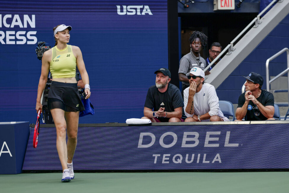 Die Weltranglistenerste Jelena Rybakina hat für das kommende Woche startende WTA-Turnier in Wuhan aufgrund einer Fußverl