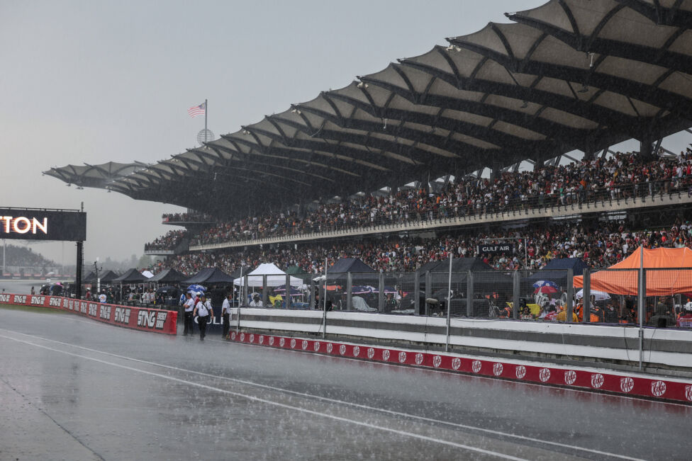 Regen-Chaos in Malaysia: F1-Start verzögert
