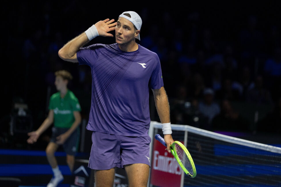 Struff gelingt Coup gegen Djokovic