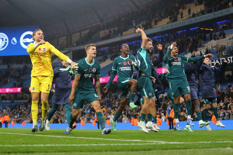 Brighton & Hove Albion hat Manchester City in der englischen Premier League erneut ins Stolpern gebracht und einen Achtu